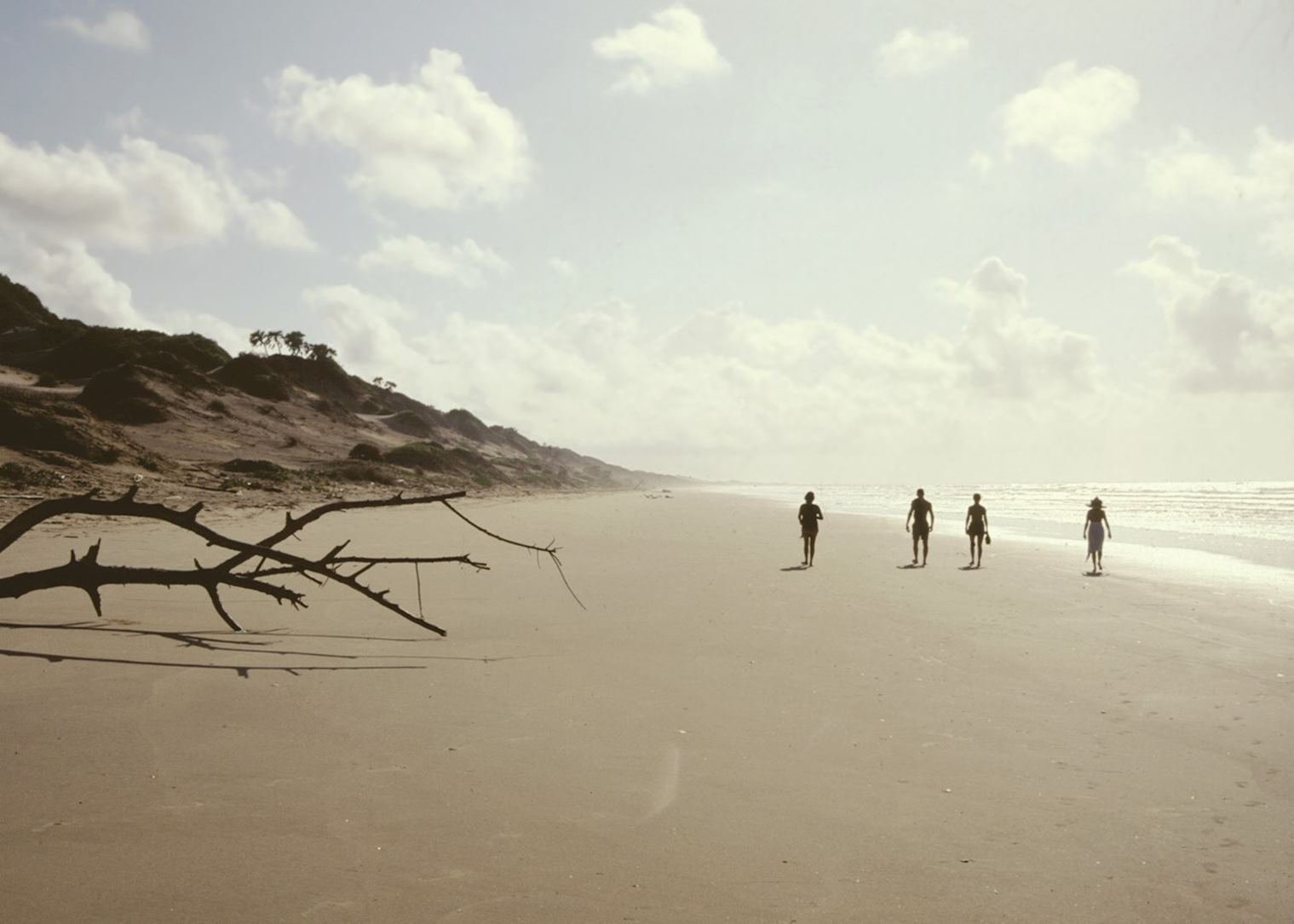 Tana River Delta 4 Days 3 Nights Mountain & Hiking Package – Self-Catering Studio