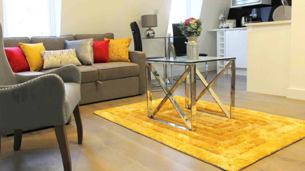 Nyali City Prime – Luxury 2-Bedroom Apartment with Vibrant City Views - Copy