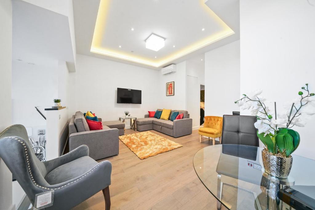 Nyali City Prime – Luxury 2-Bedroom Apartment with Vibrant City Views - Copy