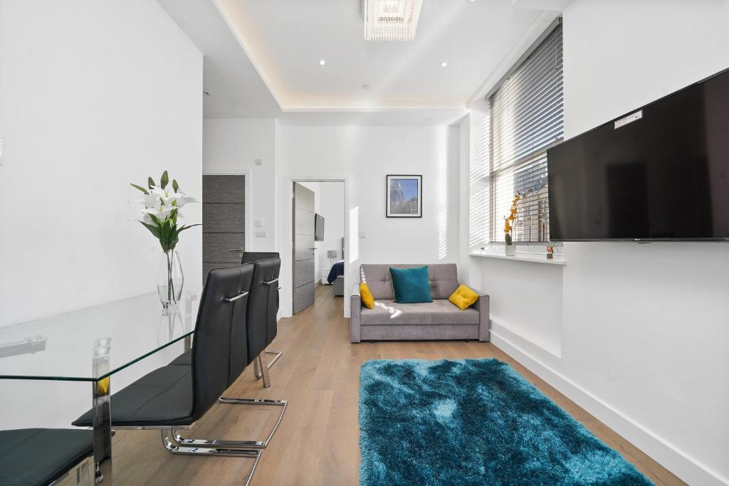 Nyali City Prime – Luxury 2-Bedroom Apartment with Vibrant City Views - Copy
