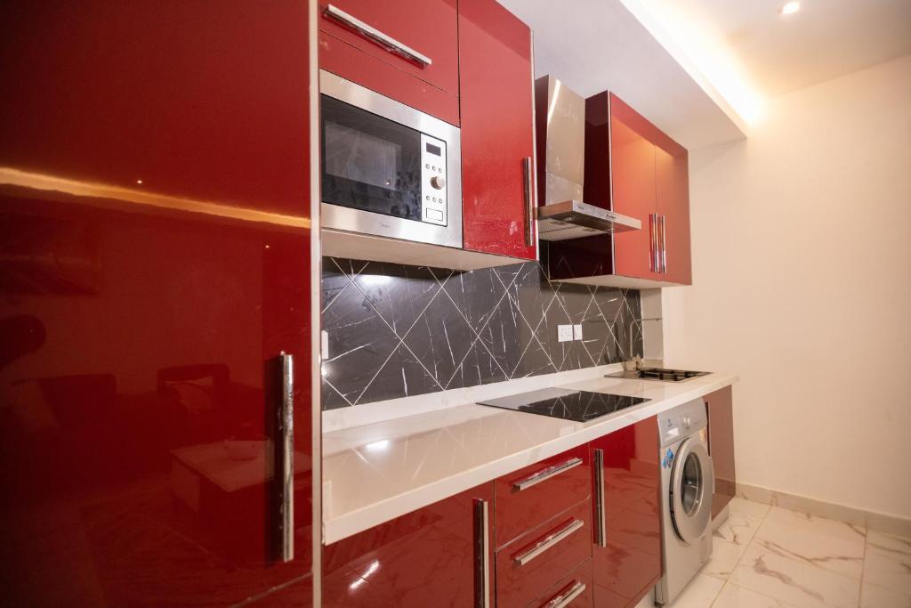 The Apex Suites – Two Bedroom Luxury Urban Living near Nyali Centre - Copy