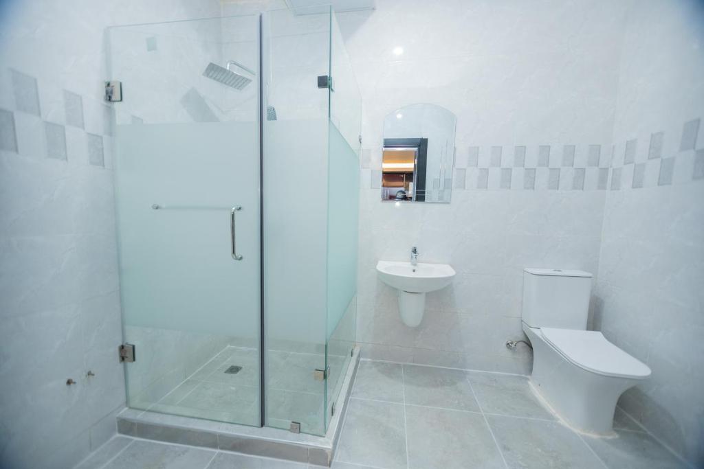 The Apex Suites – Two Bedroom Luxury Urban Living near Nyali Centre - Copy