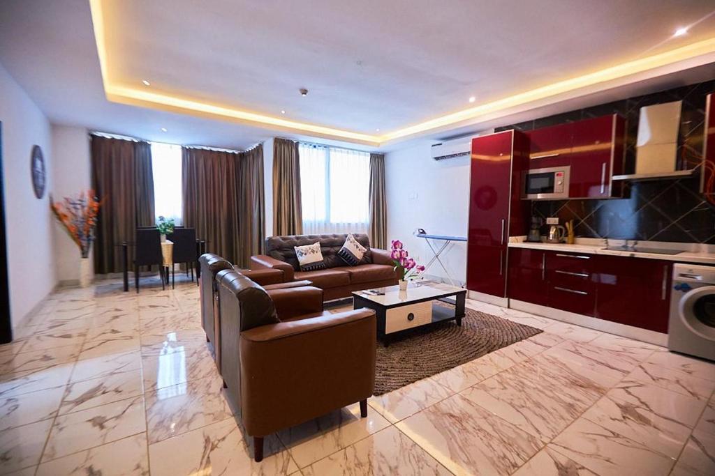 The Apex Suites – Two Bedroom Luxury Urban Living near Nyali Centre - Copy