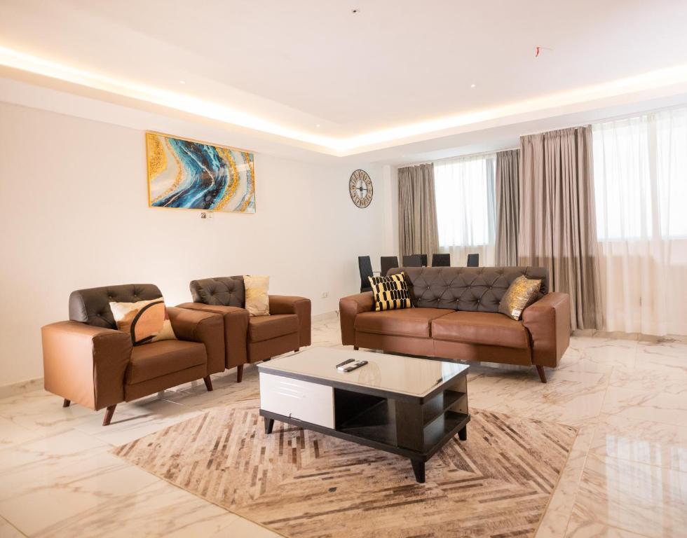 The Apex Suites – Two Bedroom Luxury Urban Living near Nyali Centre - Copy