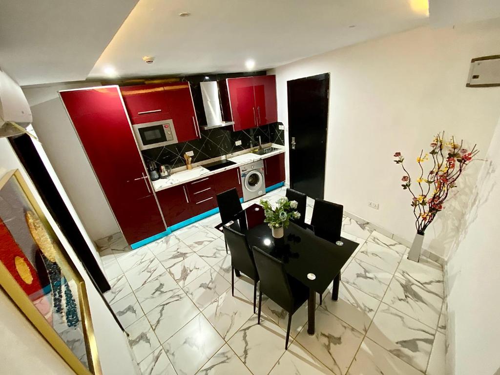 The Apex Suites – Two Bedroom Luxury Urban Living near Nyali Centre - Copy