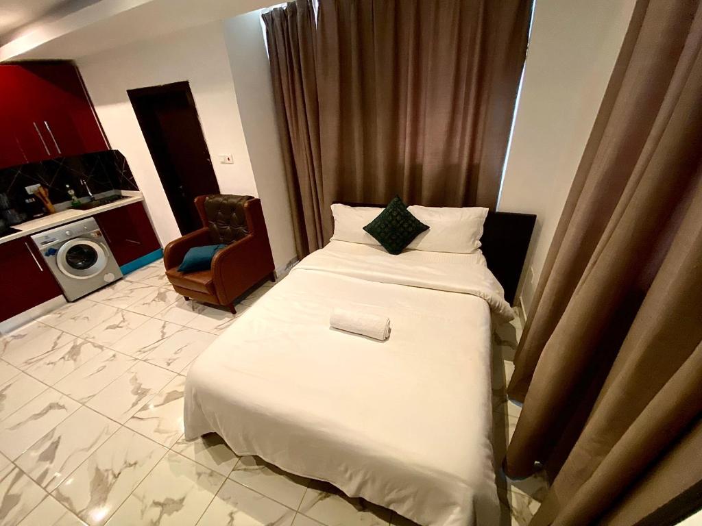 The Apex Suites – Two Bedroom Luxury Urban Living near Nyali Centre - Copy