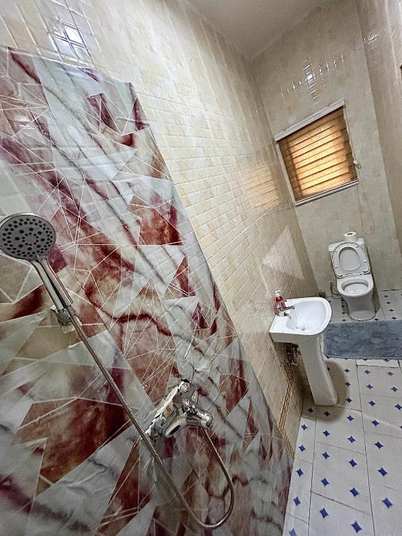 The Apex Suites – Two Bedroom Luxury Urban Living near Nyali Centre - Copy