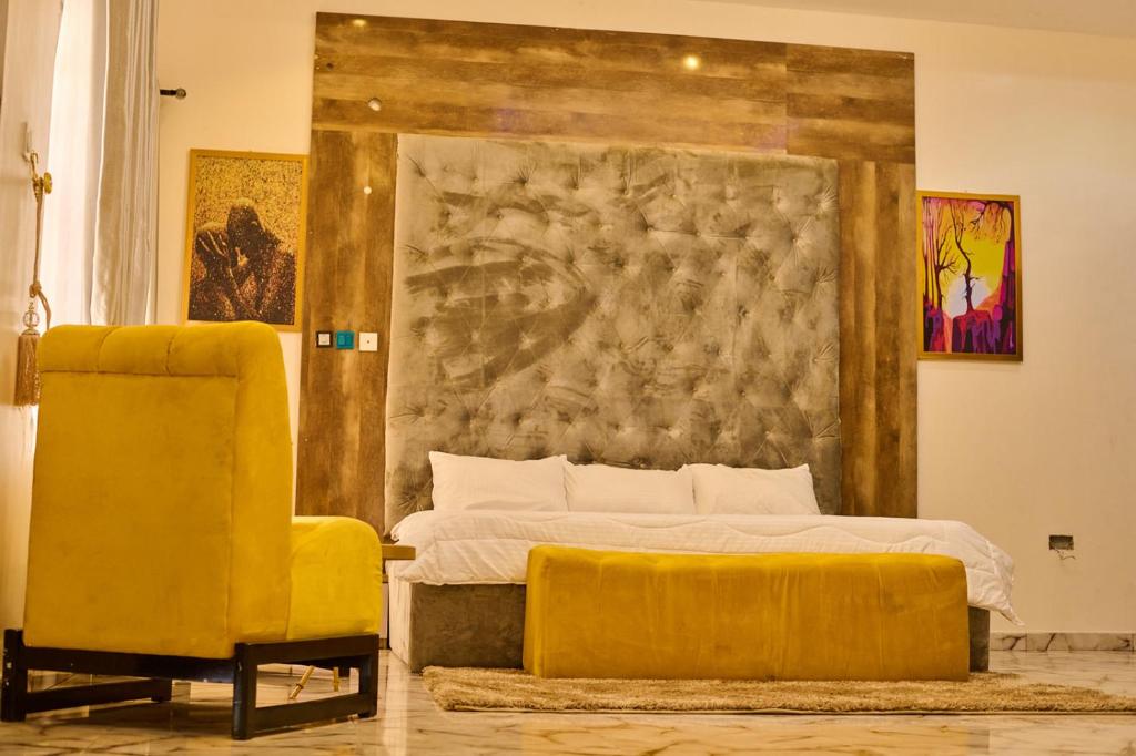 Keisha Homestay Nyali – Poolside Stay Behind City Mall Nyali (2nd Avenue)
