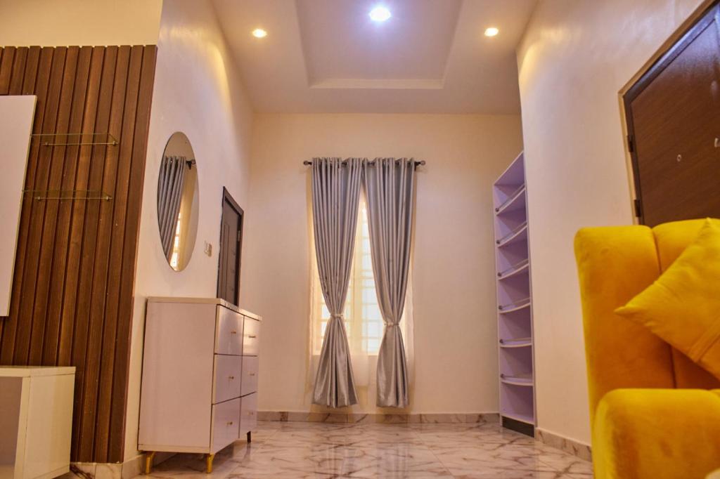 Keisha Homestay Nyali – Poolside Stay Behind City Mall Nyali (2nd Avenue)